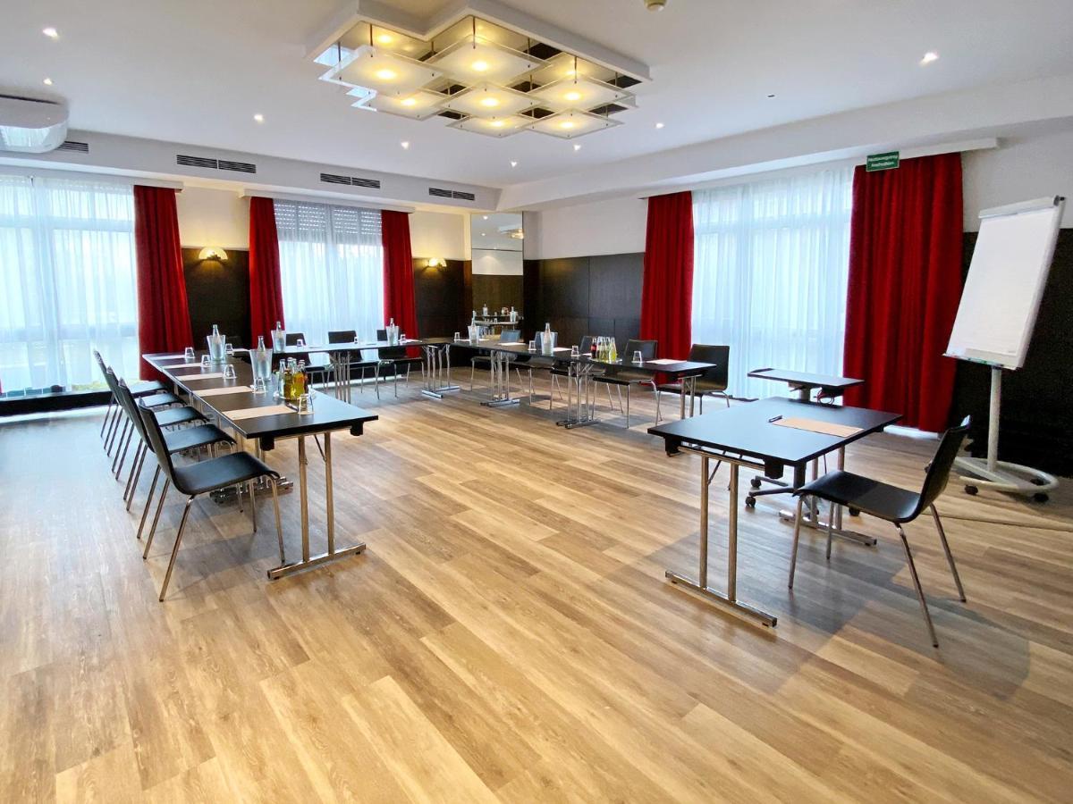 Dormero Hotel Duesseldorf แอร์คราท ภายนอก รูปภาพ