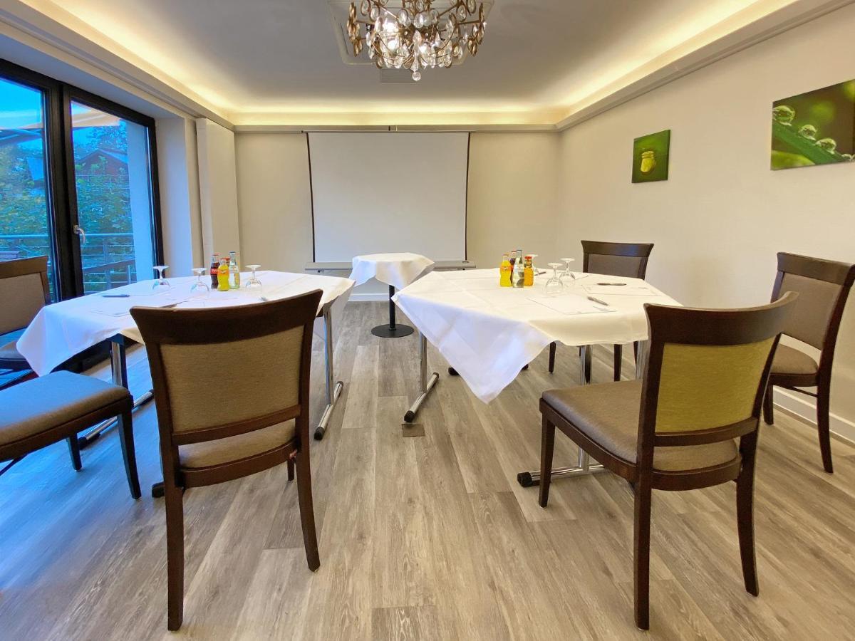 Dormero Hotel Duesseldorf แอร์คราท ภายนอก รูปภาพ