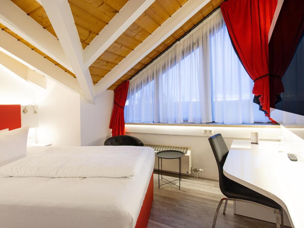 Dormero Hotel Duesseldorf แอร์คราท ภายนอก รูปภาพ